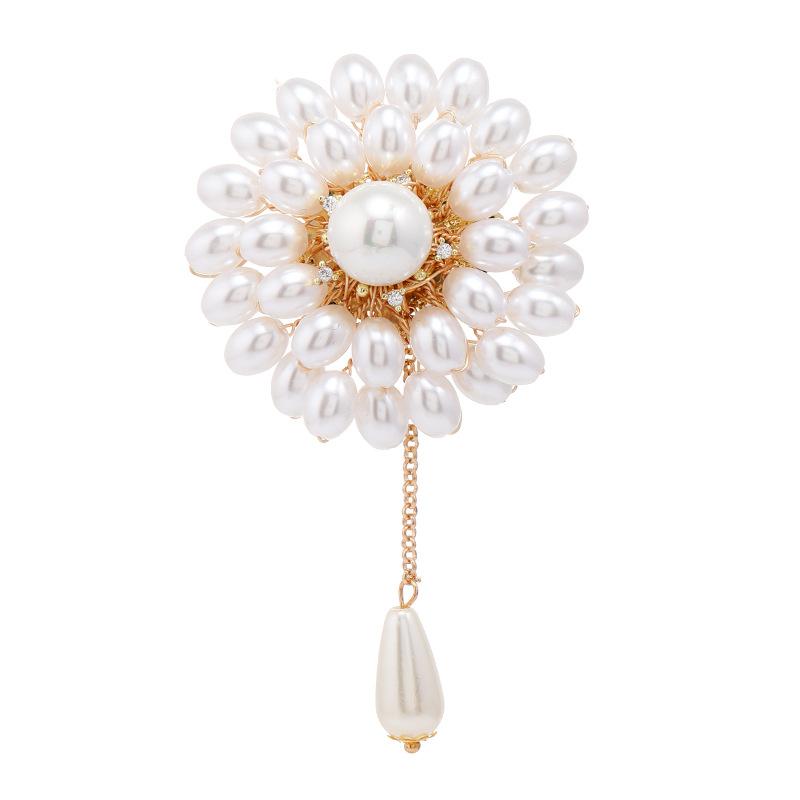 Elegant Luxury Pearl Brooch, High-end Women's New Trendy Personality Round Fringed Corsage Suit Pin, Exquisite Accessories