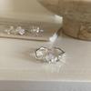 Fashionable Open-end Ring, Elegant Opal Transparent Flower Irregular Elegant Women's Jewelry Gift.