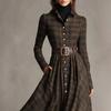 Damen kariertes Hemdblusenkleid, V-Ausschnitt, einreihig, mit Schlitz, Maxikleid