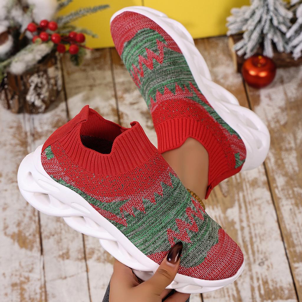 Fashion Women Sneakers Breathable Trendy Sneakers Wear-resistant Soft Sole Flat Walking Shoes Summer Fashion New Mesh Sneakers Women