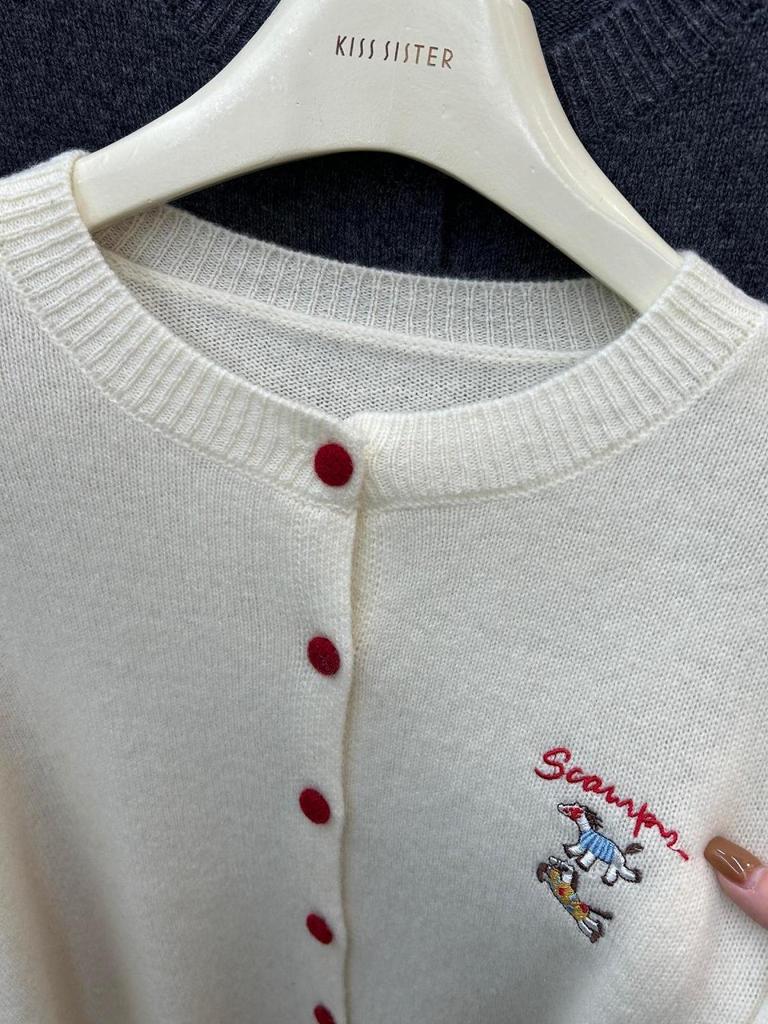 Plus Size Women's New Year Round Neck Knit Cardigan with Little Horse Embroidery – Autumn/Winter Long Sleeve Top