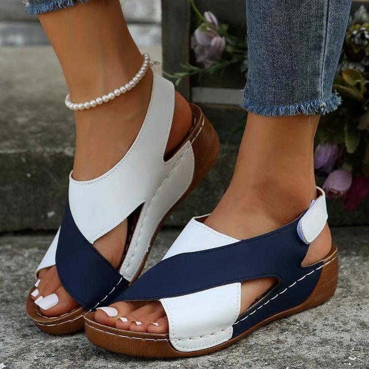 

Large size wide strip with beach slope heel thick sole fish mouth sandals summer new rocking shoes 45