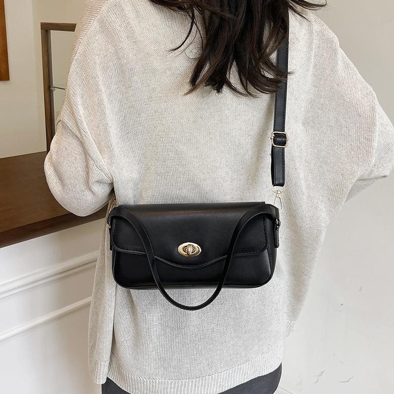 Retro Fashion New Large-capacity Lock Casual Work Commute Single Shoulder Underarm Small Square Women's Bag