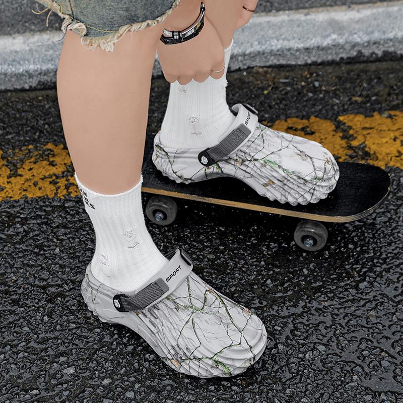 2024 Summer Men's Sandals New Home Garden Shoes Comfortable and Lightweight Men Slippers Non-Slip Soft Bottom Flip Flop Sandals