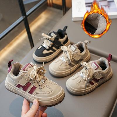 Lässige Sportschuhe für Jungen, neue Winterprodukte, Retro-Board-Schuhe mit weicher Sohle und geringem Gewicht für Mädchen, Samt für mittlere und ältere Kinder zum Warmhalten