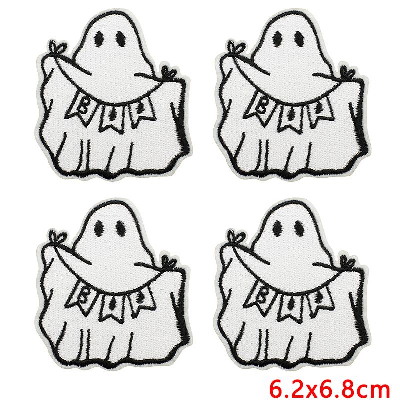 10pcs /Lots Cartoon /Halloween Series Horrible Pumpkin Head Iron On Embroidered Patches Diy Ghost Basketball Iron On Patches 