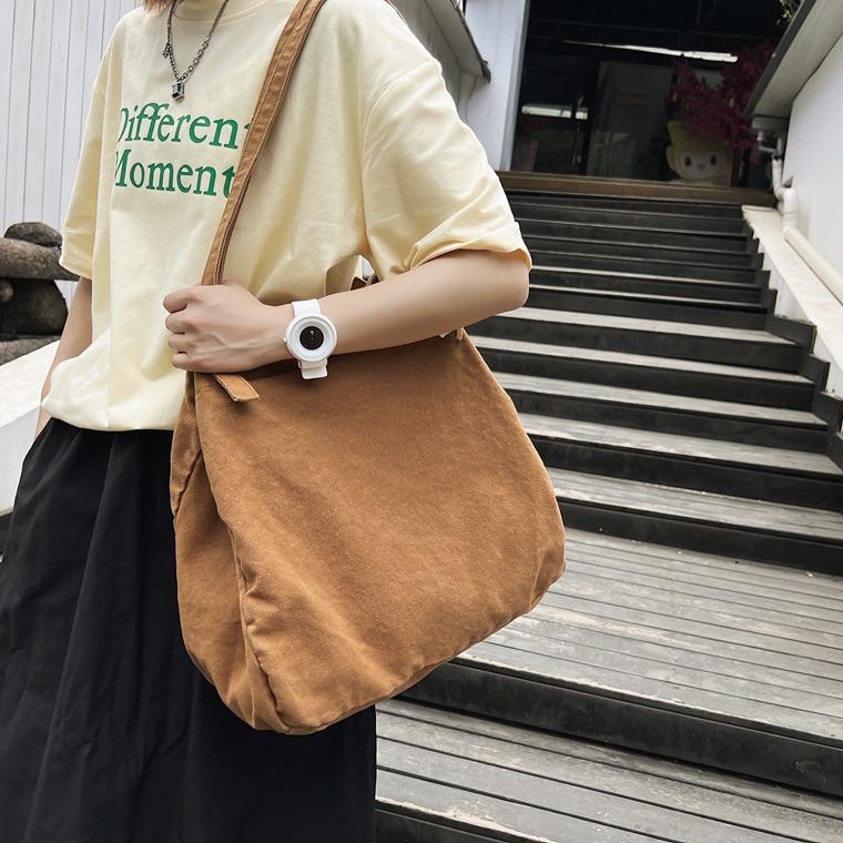 Japanese Minimalist Canvas Shoulder Bag: Large Capacity, Solid Color, Versatile for Shopping or School