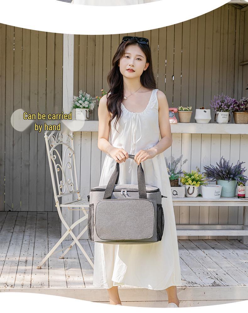 Large Capacity Insulated Takeaway Box for Outdoor Vending and Picnics