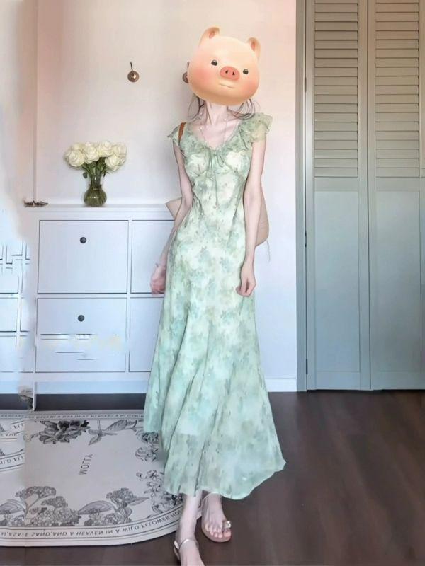 2026 French Elegant Green Floral Cap Sleeve Cinched Waist Dress