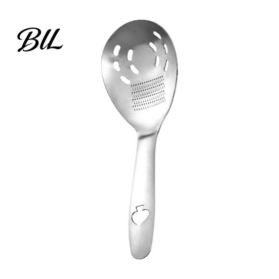 Space Saving Kitchen Accessories Stainless Steel Grinding Spoon, Garlic Ginger Mashing And Egg Separating Multifunctional Tool, Non Slip Handle