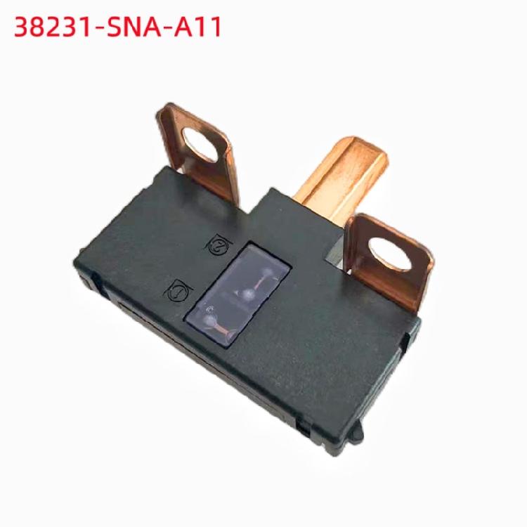 Car Sturdy Multiple Fuses Block for Enhances Vehicle Safety 80Amp/50Amp 38231SNAA11 38231-SNA-A11 Offering Seamless Fit