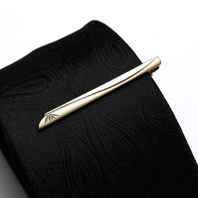 Herren Geschäfts-Kleidung Goldene Krawattenklammer Herren- und Damen-Anstecknadeln Koreanische Version Sicherheitskragenclip Metall-Spot-Clip Geschenkbox