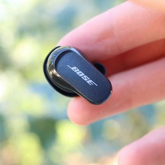 Słuchawki douszne Bose QuietComfort II: Bezprzewodowe słuchawki Bluetooth z redukcją szumów (2. generacja)