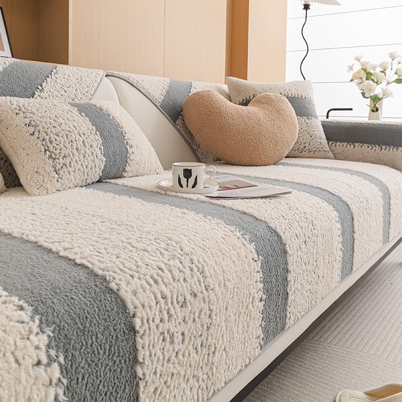 Plush Sofa Cushion Light Luxury High Sense Winter Thickened Non-Slip Seat Cushion  New Mahogany Sofa Cover Cloth