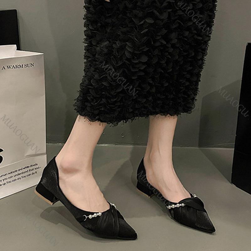 Fashion Pointed Shallow Mouth Single Shoes Pearl Decoration Thick Low Heel Pumps Spring Autumn Temperament Slip on Dress Heels Women