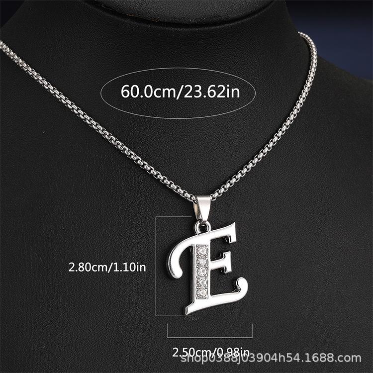 Collana con Ciondolo Lettere Inglesi 26 Colore Argento alla Moda Micro-intarsiata Zircone per Uomo Donna Amici Coppia Gioielli in Acciaio Inossidabile