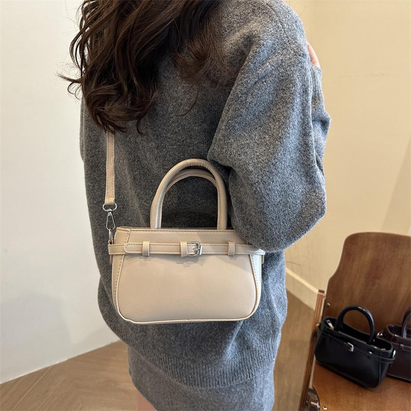 2025 new niche design handbag women's commuter shoulder bag simple and fashionable versatile messenger bag tide