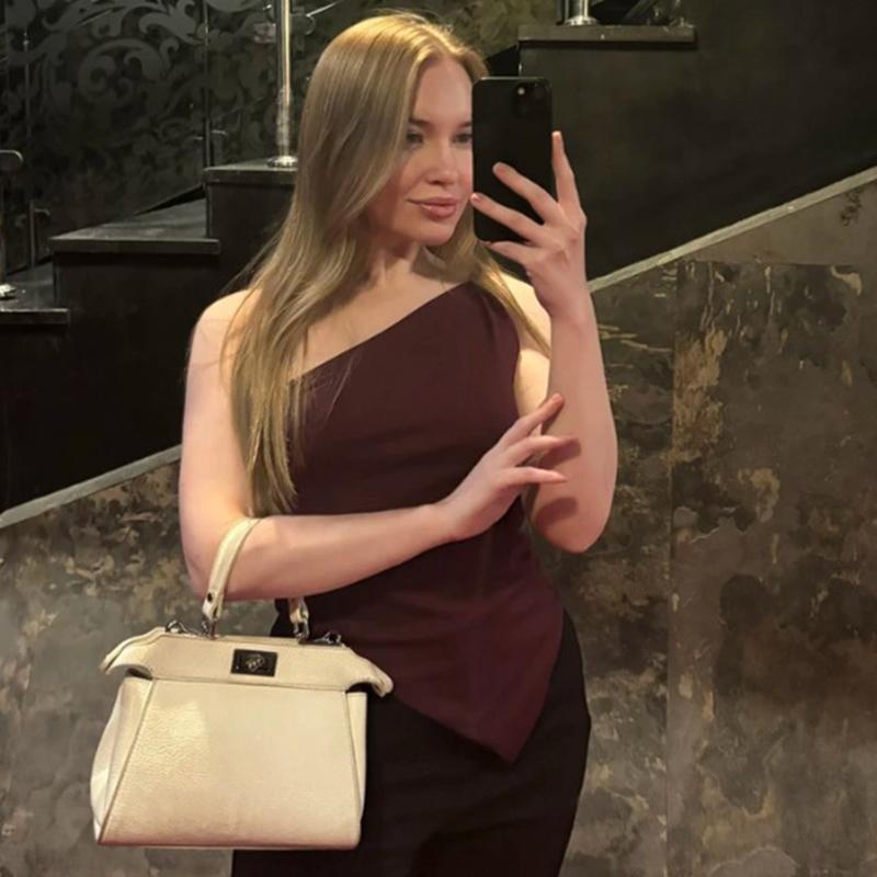 2025 New Fashionable Casual Women's T-Shirt Solid Color Single Shoulder Asymmetrical Slim Fit Top One-Piece Neck