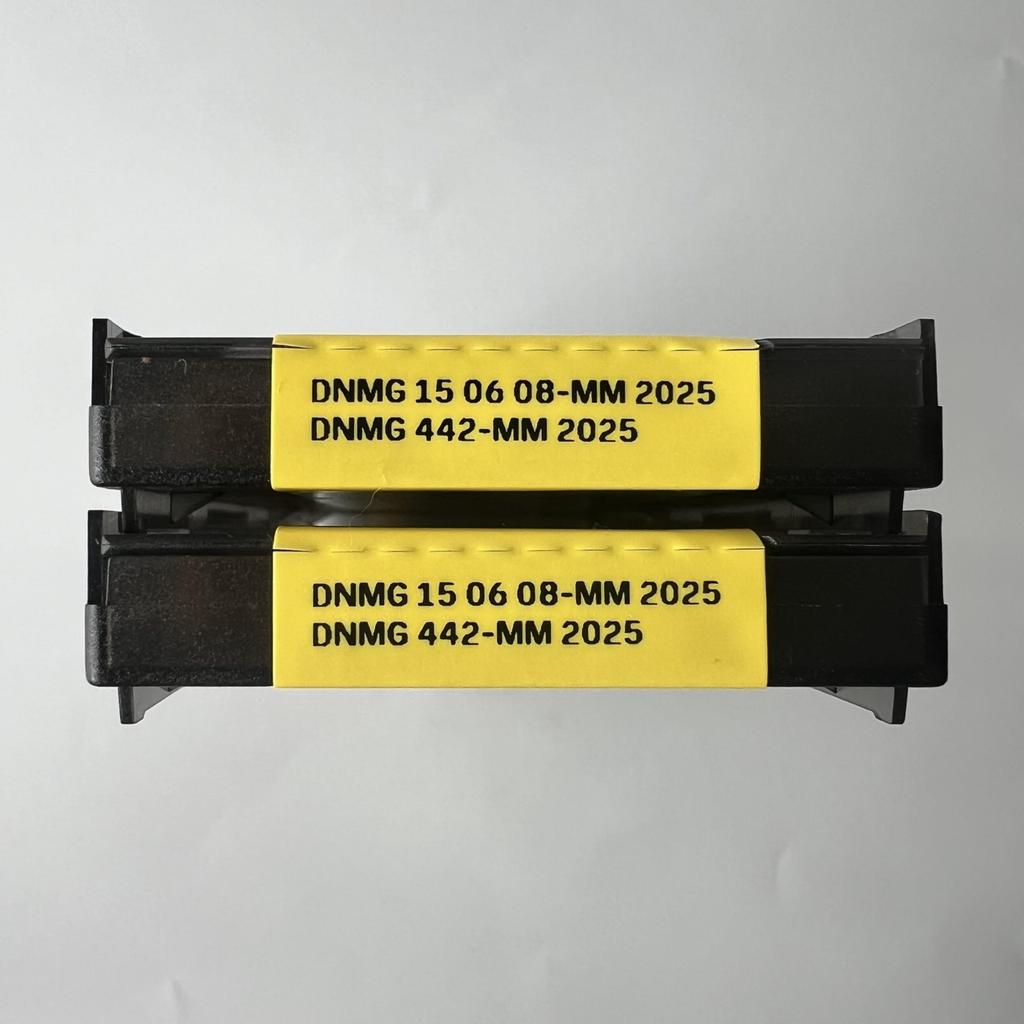 SANDVIK / DNMG150608-MM 2025 / Original Swedish hard alloy blade 10 Pcs