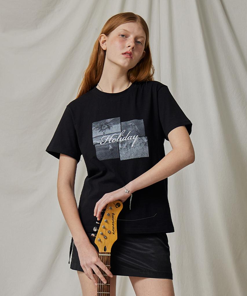 ITOV SEOUL Holiday Collage T-Shirt