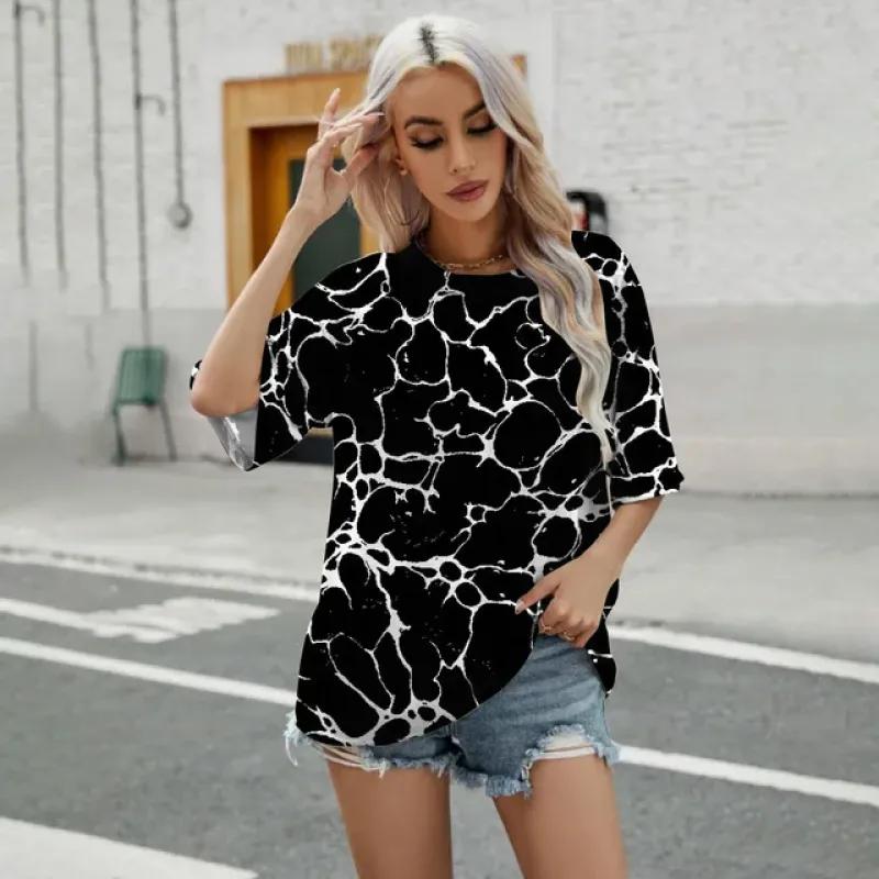 Women's V-neck T-shirt Retro Stripe Pattern Print T-shirt Fashion Women's Short Sleeved T-shirt 2024 Summer Leisure T-shirt