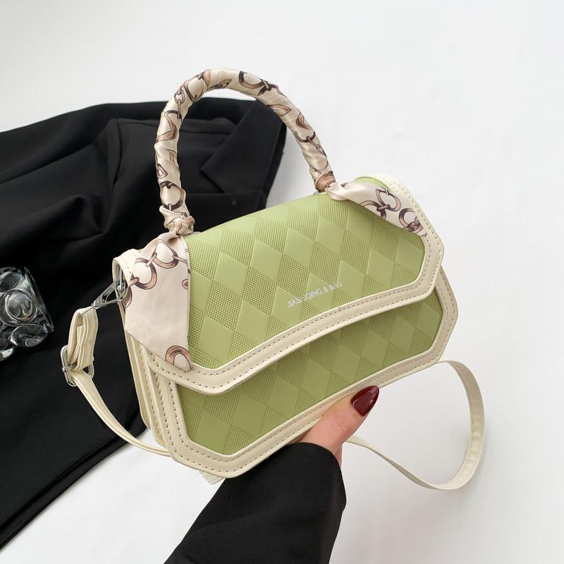 Fashionable Minimalist Crossbody Bag Chic Small Square Handbag For Daily Use In Various Colors