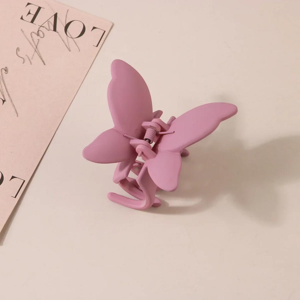 Sweet Frosted Matte Butterfly Hair Claw Clip Women Simple Solid Color Fashion Exquisite Shark Clip for Girl Hair Accessories