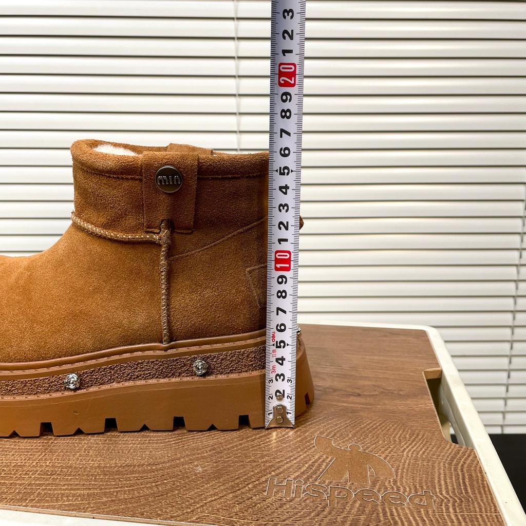 Non-slip Snow Boots for Women To Wear Outside Autumn and Winter New Fashionable and Comfortable Warm Plush Thick-soled Short Boots for Children