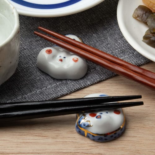 TAMAKI Chopstick Rest, Hyottoko Design, White, 3.8 X 3.3 X 1.5 Cm, Made In Japan, T-753613