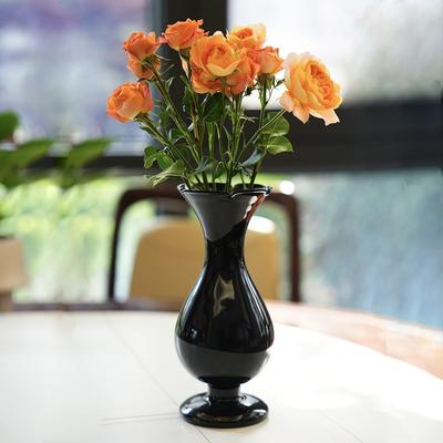 French-style Colored Transparent Glass Vase for Hydroponic Flower Arrangement Suitable As Dining Table Home Decorative Item