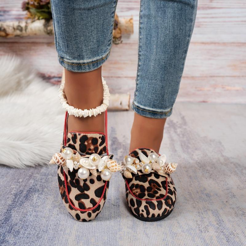 Fashion Pearl Women Flats Shoes Fashion Loafers Leopard New Summer Sandals Designer 2025 Casual Sport Woman Sneakers Walking Zapatos