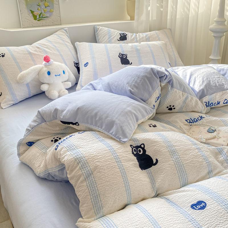 

Комплект из 4-х предметов из хлопка в полоску с рисунком маленького черного кота в скандинавском стиле, простыня с рисунком из мультфильма, комплект из 3-х предметов для общежития 1.5m bed