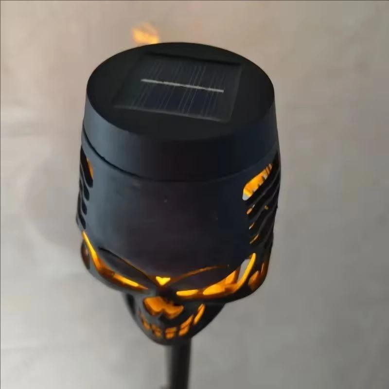 Solar Halloween Skull Lights Flickering Flame Torch Lights Waterproof LED Outdoor Decor for Patio Yard Path Landscape Lighting