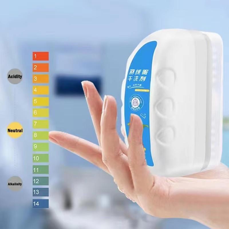 Down Jacket Dry Cleaning Brush No Water Washing Detergent Cotton Clothes Stain Remover Home Use