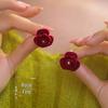 Elegant Ebony Flower Hairpin for Women – Ancient Style, High-End Feel, Simple Chinese Design, Perfect for Daily Use.