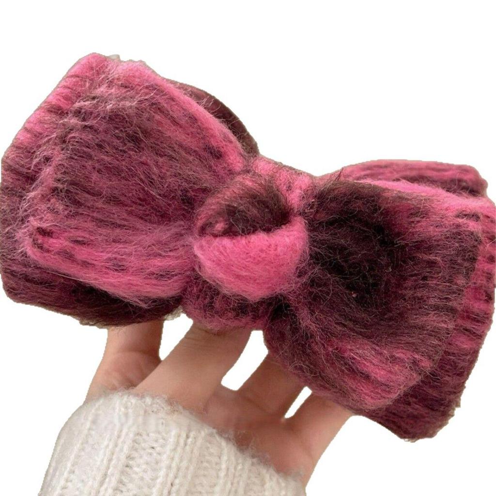 Korean Style Sweet Fabric Bow Hair Clip - Versatile Claw Clip for Women’s Hair