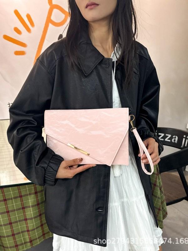 Niche Design Women's 2025 Versatile Fashion Slant Iron Envelope Clutch