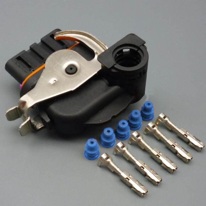 Wiper Motor Plug Generator Socket Wiring Harness Cable Connector 18242000000 Auto Replacement Accessories