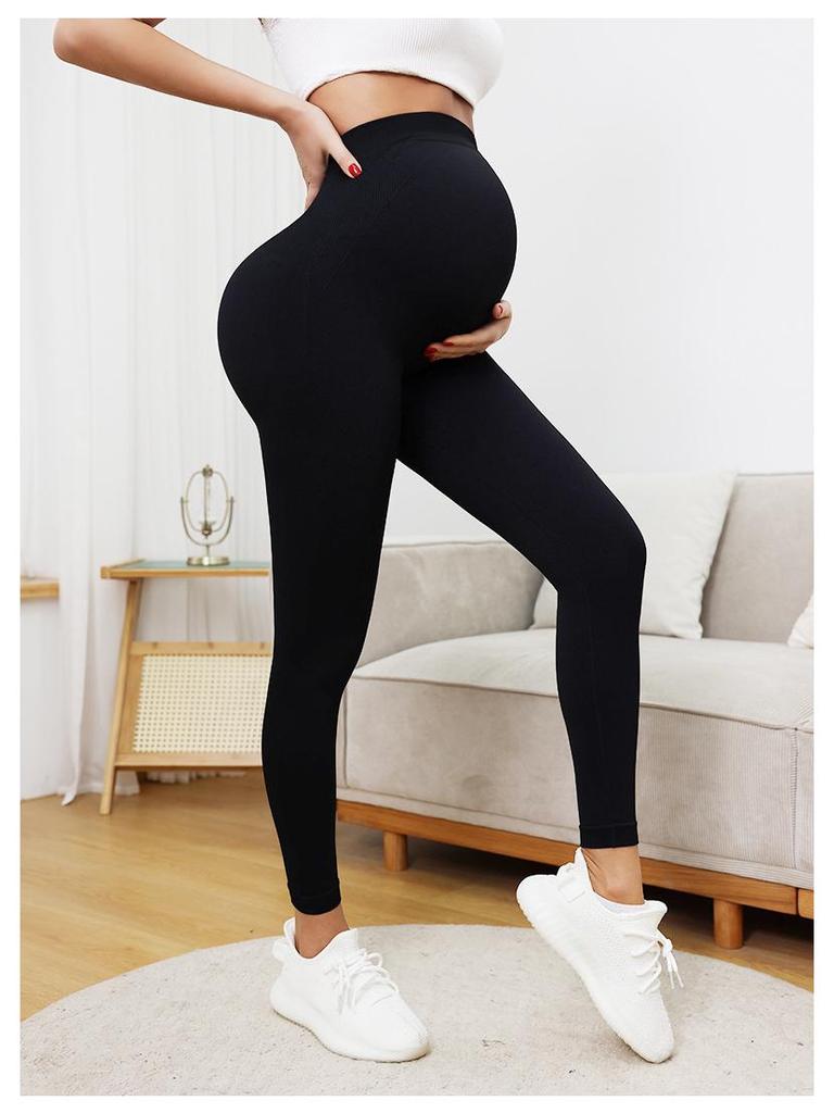 2025 Seamless High-Waist Maternity Yoga Leggings In Black