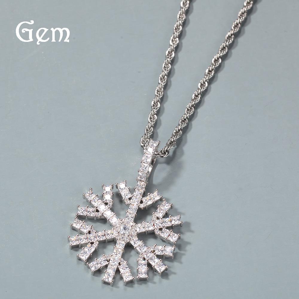 European & American Christmas Snowflake Zircon Pendant Necklace