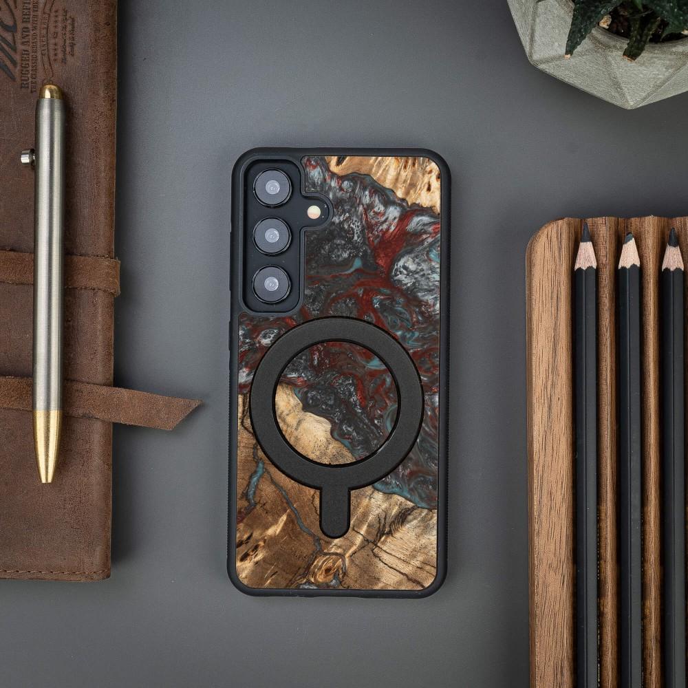 Bewood Unique case for Samsung Galaxy S24 - Planets - Pluto with MagSafe
