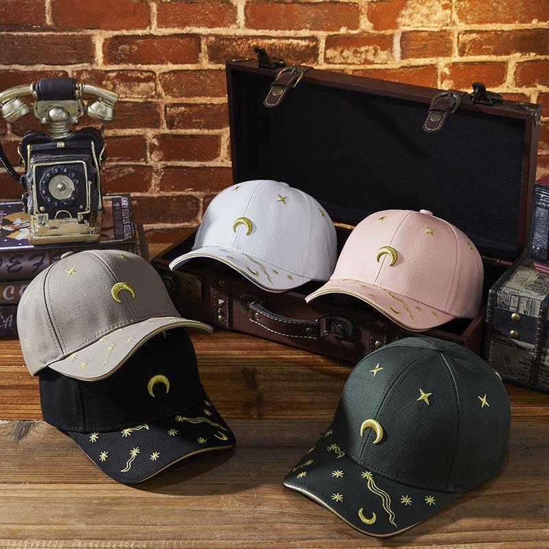 Spring and Summer New Personality Moon Stars Trend Embroidery Golf Baseball Cap Men and Women Outdoor Sun Duck Tongue Cap