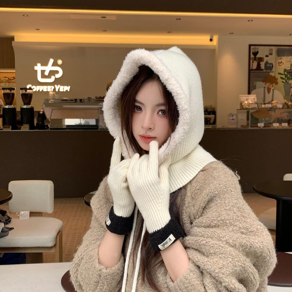 Winter new big head circumference hat women's snow doll high-end sense fluffy warm ear protection hat knitted thick wool hat