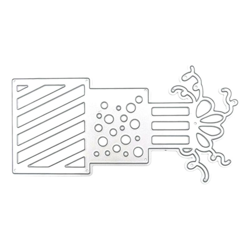 5 Pcs Christmas Tree Cutting Dies Embossings Stencils Christmas Metal Die Cuts for DIY Scrapbooking Card Decoration