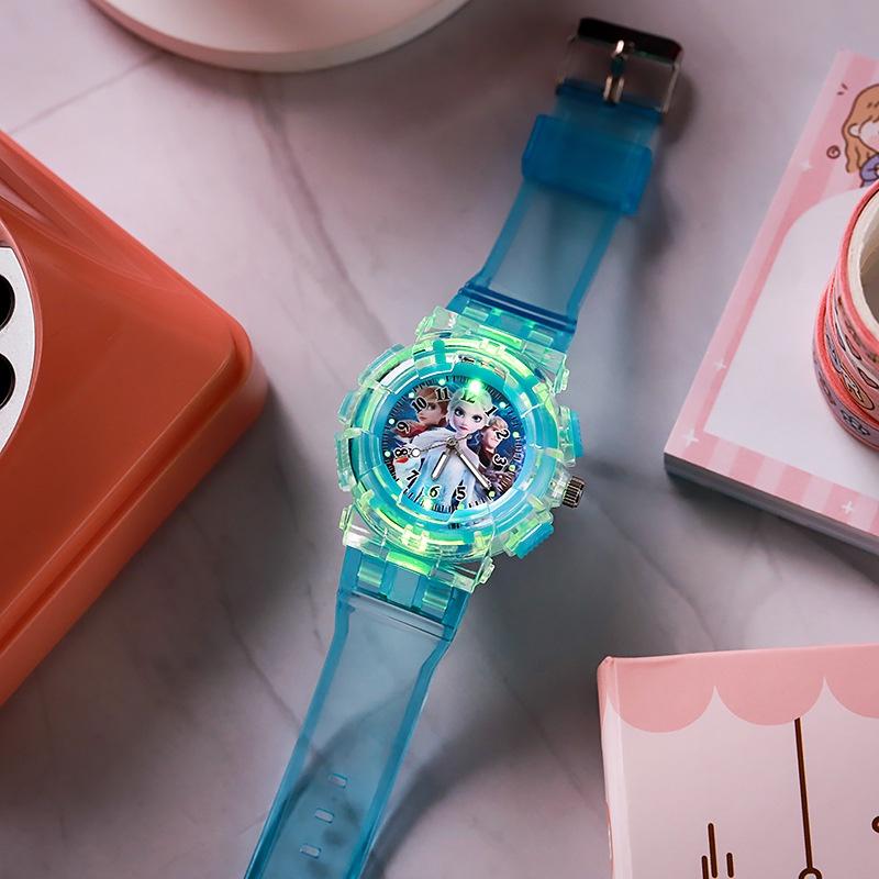 Stylish Cartoon Kids Watch Plastic Frozen Light-up Watch Quartz Movement Suitable For Children Characters)