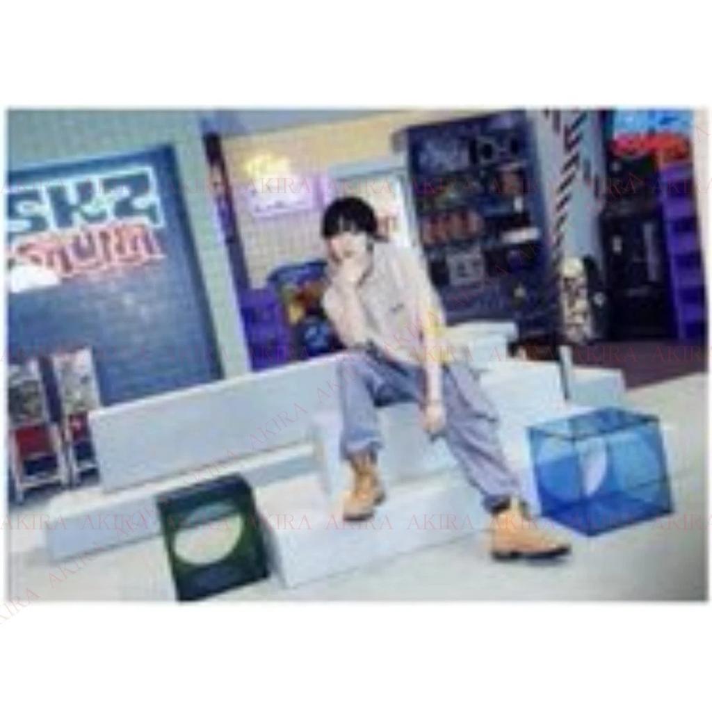 Stray Kids JYP JAPONYA POPUP MAĞAZASI 2025 SKZ SAUNA FOTOĞRAF KARTI ANAHTARLIK ROZET