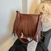 Autumn and winter retro fringed bag women's new casual versatile messenger bag suede bucket bag