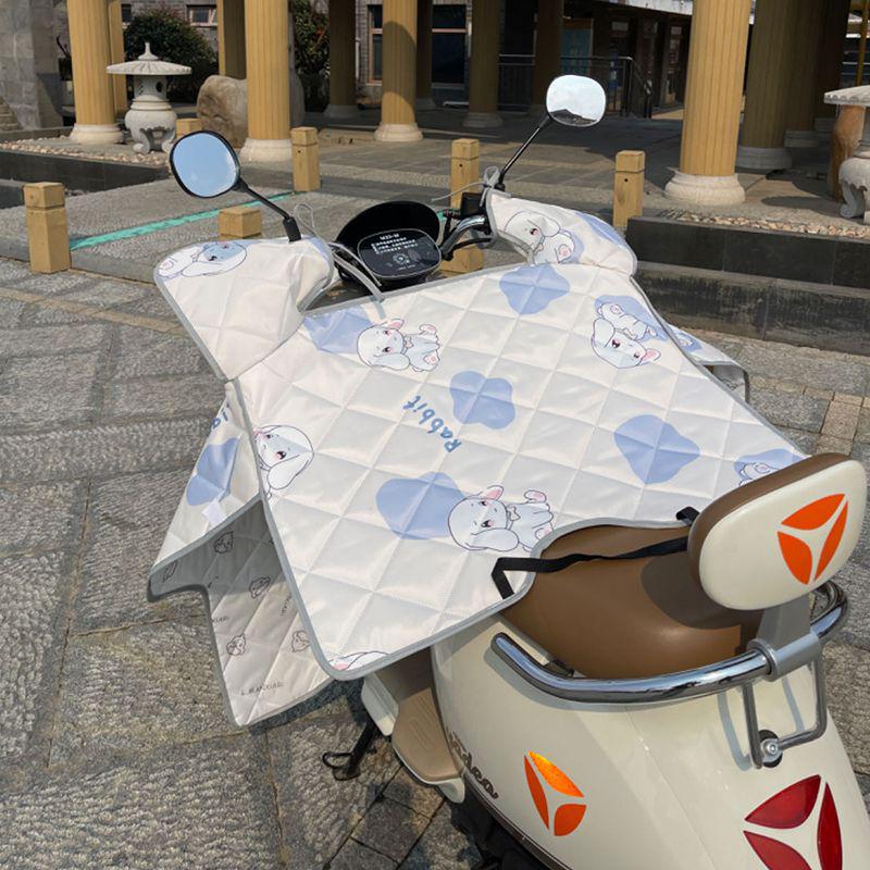 All-Season Electric Car & Motorcycle Waterproof Windshield Cover - Medium Thickness for Summer, Spring, Autumn