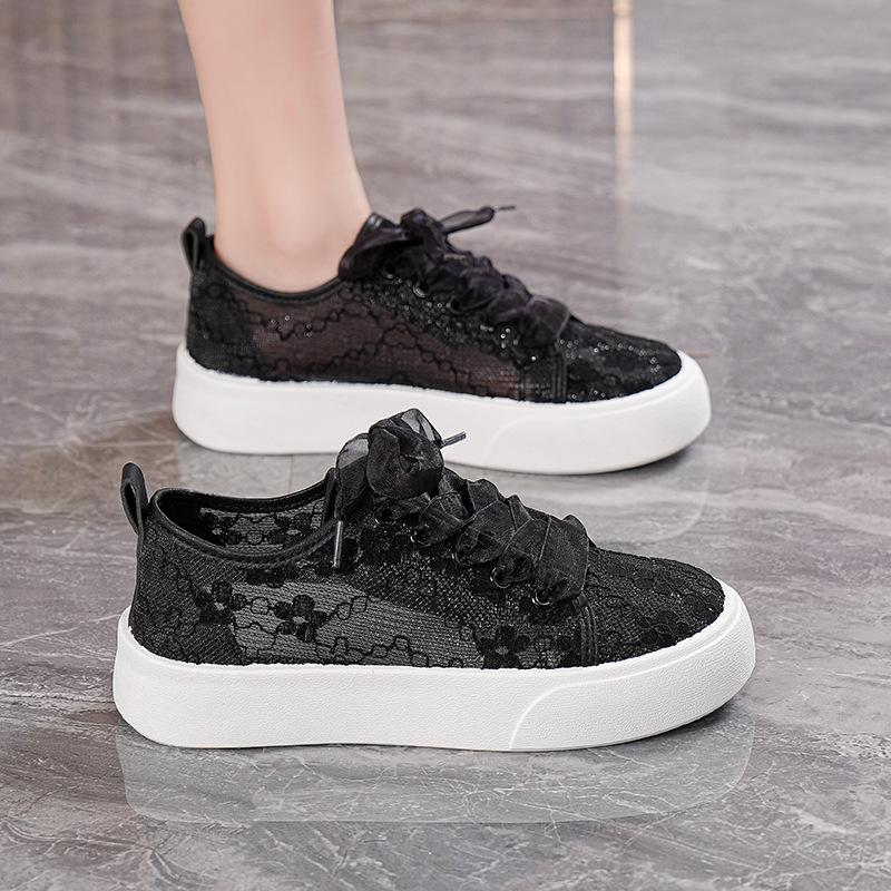 2026 Summer Women's Lace Mesh Canvas Shoes: Breathable, Versatile Style with Thick Sole