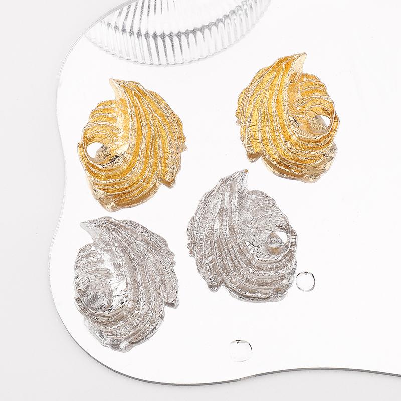 Vintage copper Color Spiral Shaped Irregular Geometric Stud Earrings for Women Creative Metal Wrapped Earring Zircon Gift 2025